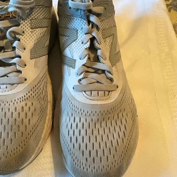 New Balance 920 Sneakers - Picture 3 of 11